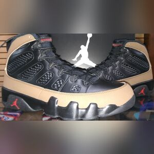 Jordan Black and Tan Sneakers
